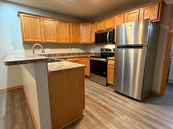 5th image of 1512 Idlewild Ln
