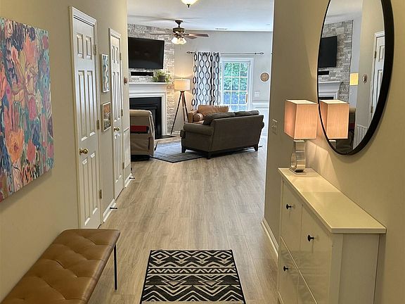 2nd image of 503 Thyme Pl