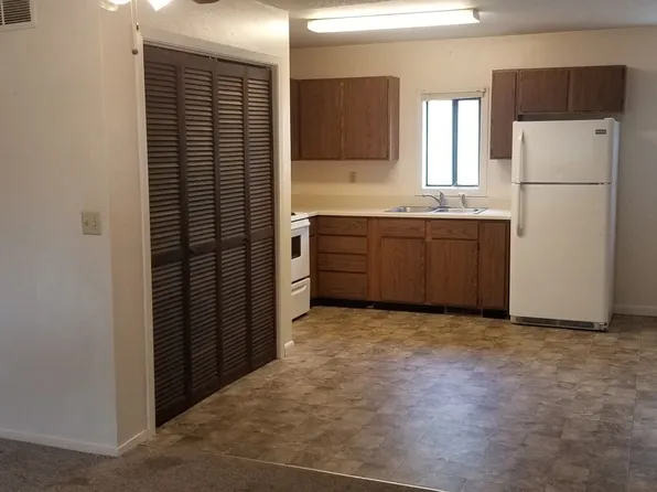 Arrow 713 S Prairie, 713 S Prairie Ave #2, Miles City, MT 59301