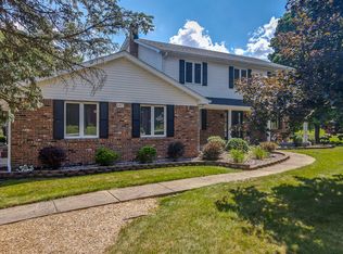 6417 Mills Rd, Indianapolis, IN 46221