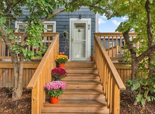 16-16R Spring St, Gloucester, MA 01930