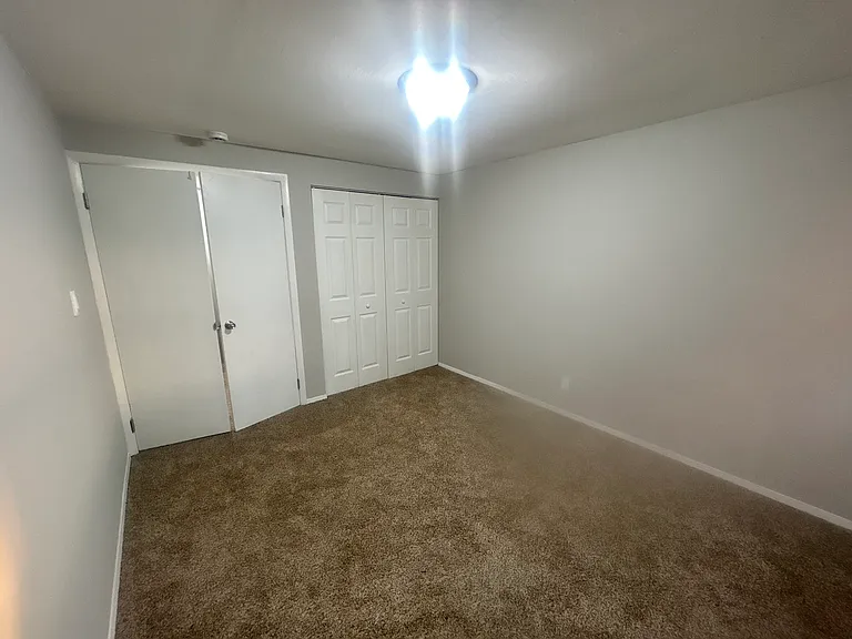 10L Fernwood Dr #10L — Photo 12
