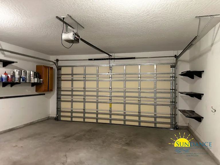 1588 Venice Ave — Photo 29