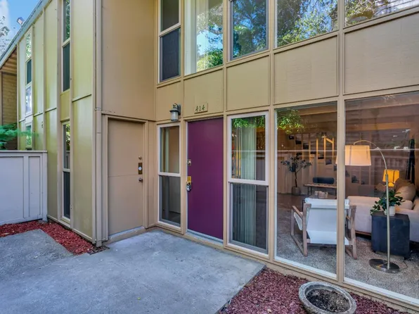 451 Dela Vina Ave APT 414, Monterey, CA 93940