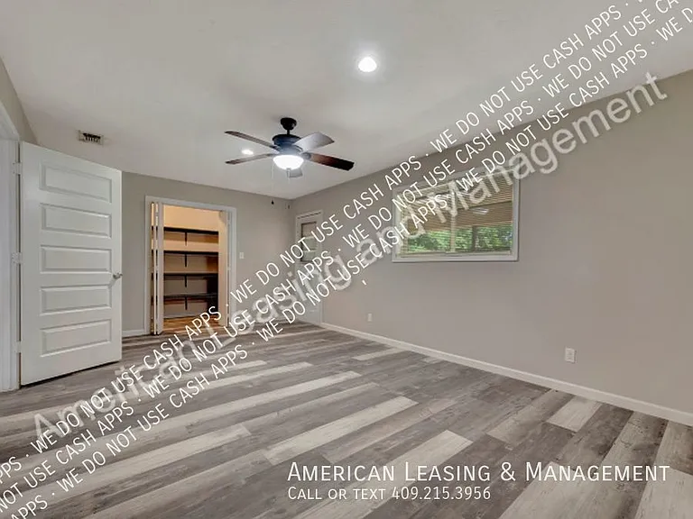 1301 Spring Lake Dr — Photo 14