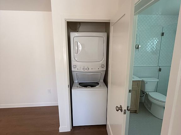 3rd image of 951 N Isabel St