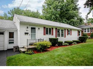 806 Oakwood Ave, East Aurora, NY 14052