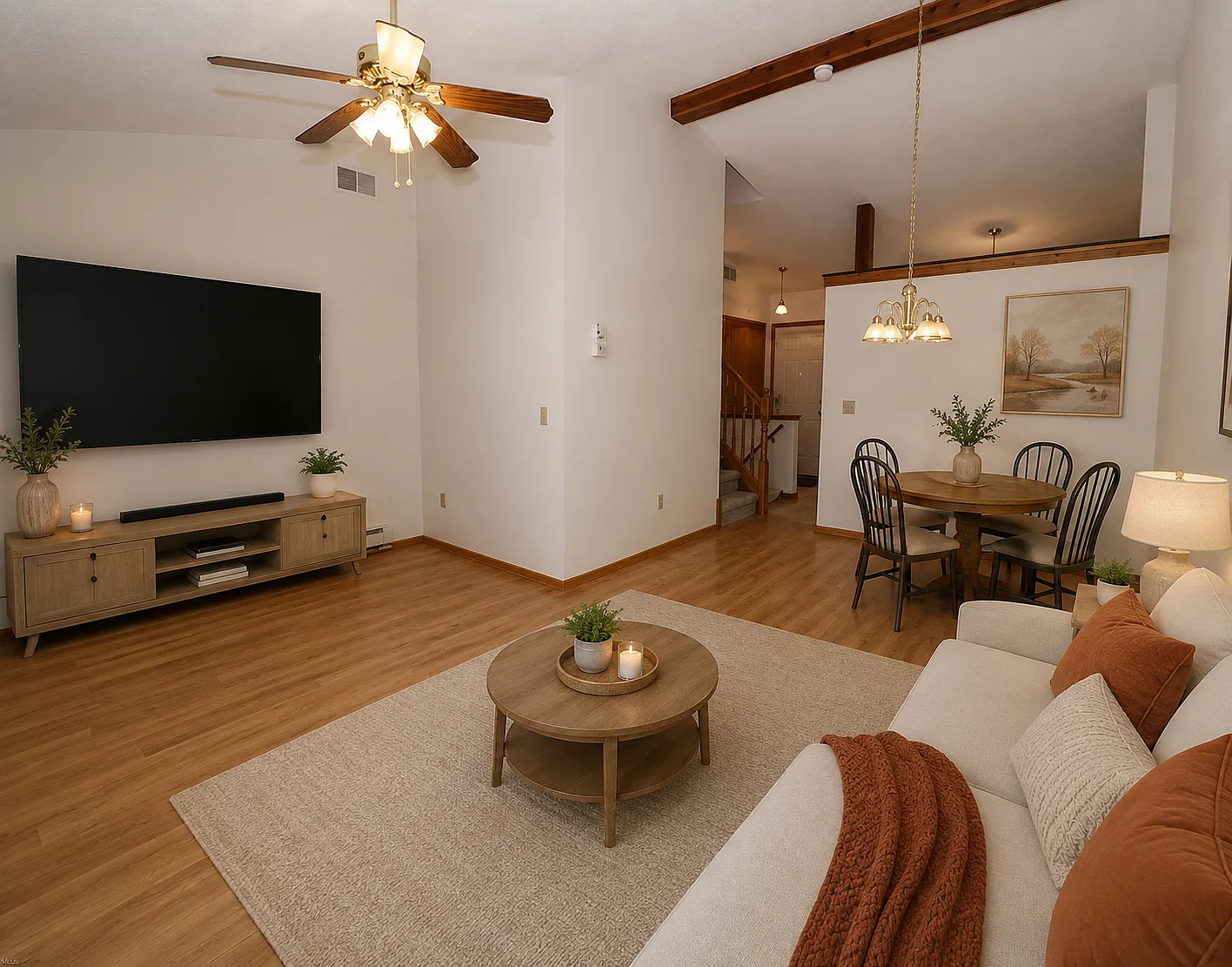 2 bed, 1601 sqft, $1,600 — Photo 2