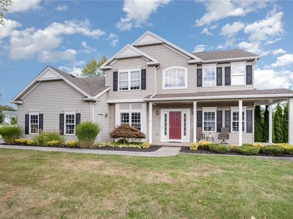 5 Alton Way, West Henrietta, NY 14586