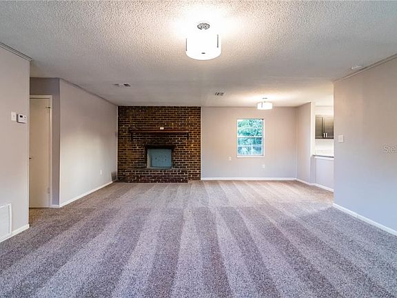 3rd image of 205 Lakeview Ave