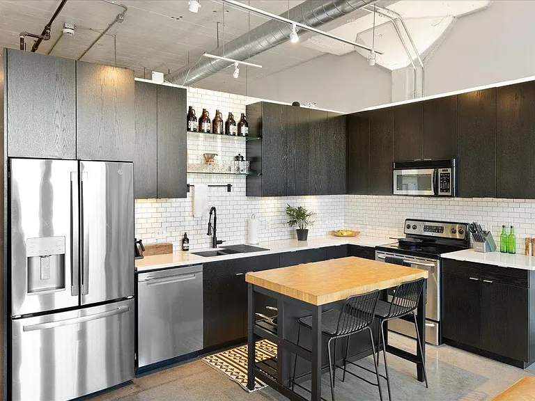 730 Stinson Blvd #221 — Photo 8
