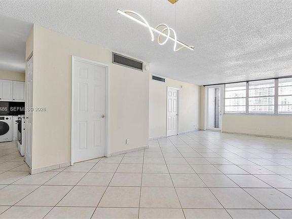 4th image of 6770 Indian Creek Dr APT 8R