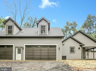 960 Jubilee Ln, Hershey, PA 17033