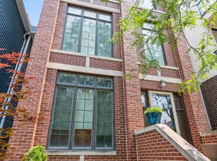 1757 N Kedzie Ave #2, Chicago, IL 60647