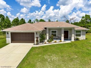 2002 W 9th St, Lehigh Acres, FL 33972