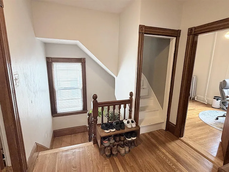 34 Preston Rd — Photo 5