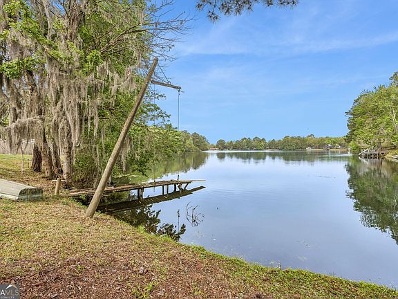 2nd image of 1840 Scrubby Bluff Rd