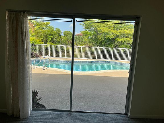 3rd image of 4804 MANGO Drive