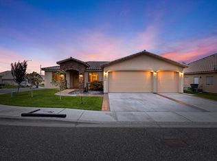 9030 W Rio Grande Ave, Kennewick, WA 99336