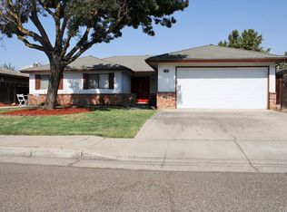 105 Nutmeg Ave, Atwater, CA 95301