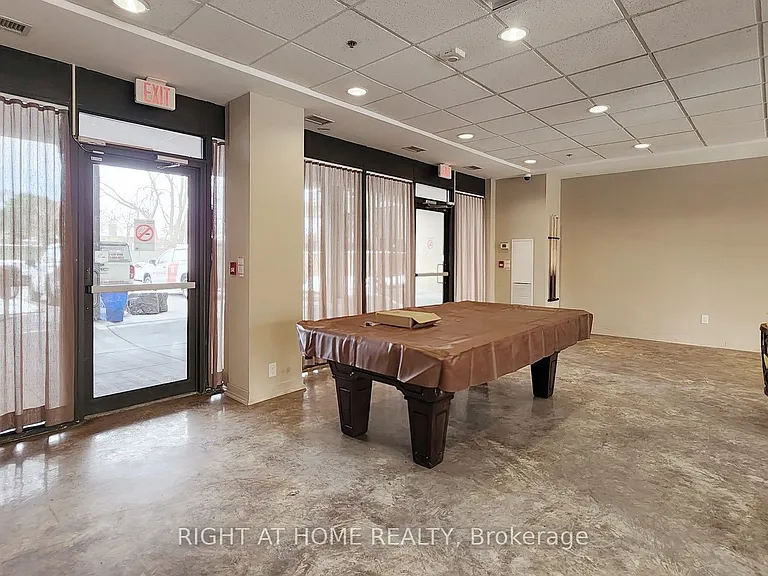 760 Sheppard Ave W #212 — Photo 35