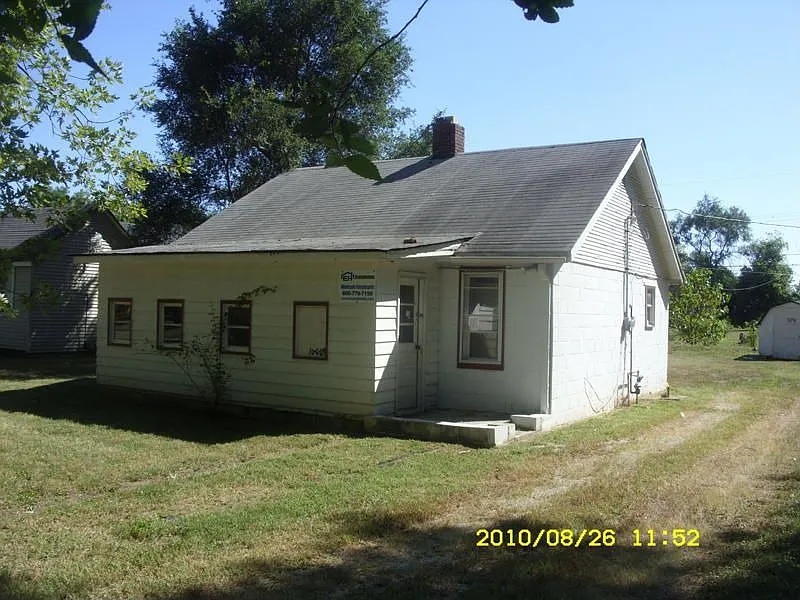 3141 Arbor St photo 1