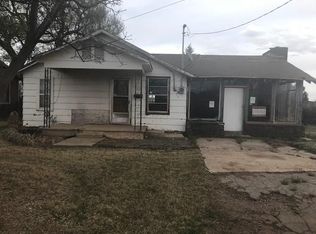 1008 S Baucum St, Altus, OK 73521