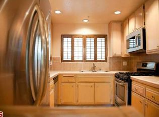 11044 Acama St UNIT 101, North Hollywood, CA 91602