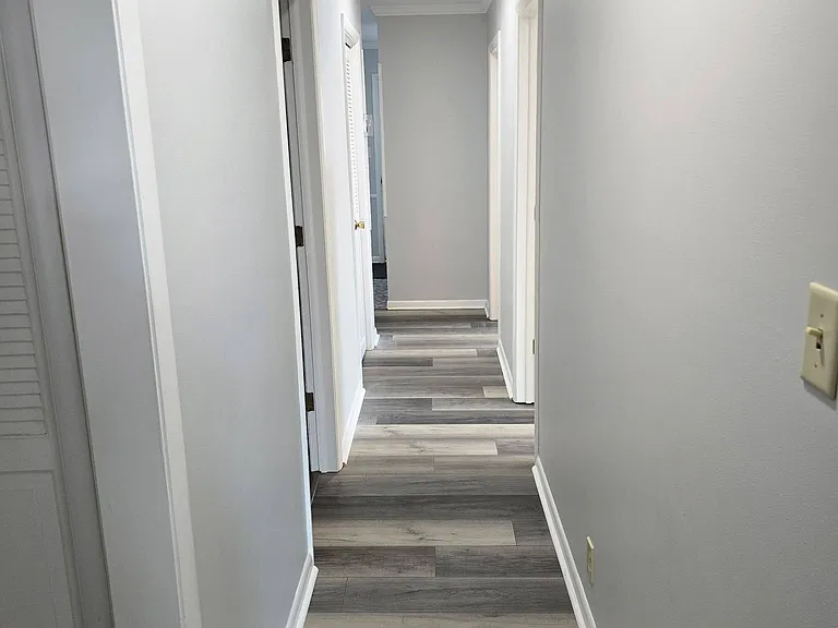 2509 W Euclid Ave — Photo 15
