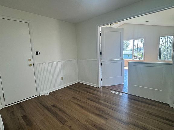 3rd image of 101 Palmer Rd