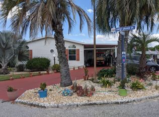 3126 Sweet Orange Dr, Wimauma, FL 33598