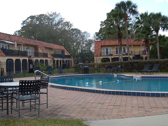2nd image of 3878 LA MIRADA Drive N UNIT 1