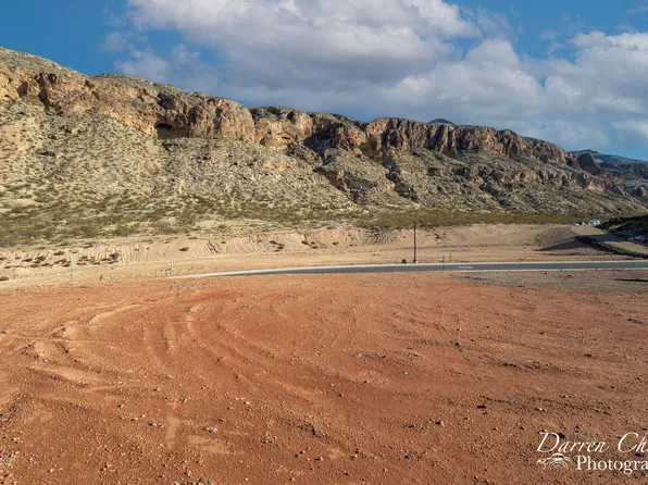 3294 S Cliff Dr, Hurricane, UT 84737