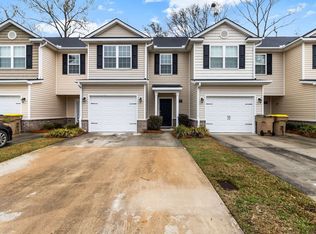 511 Ferguson Ln, Richmond Hill, GA 31324