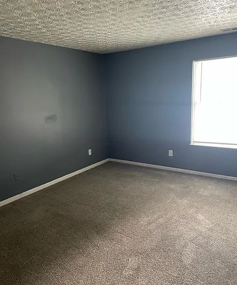 6680 Lagrange Dr — Photo 9