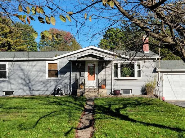 425 S 9th St, Lehighton, PA 18235