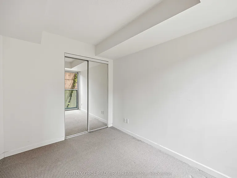 8 Park Rd #1713 — Photo 16