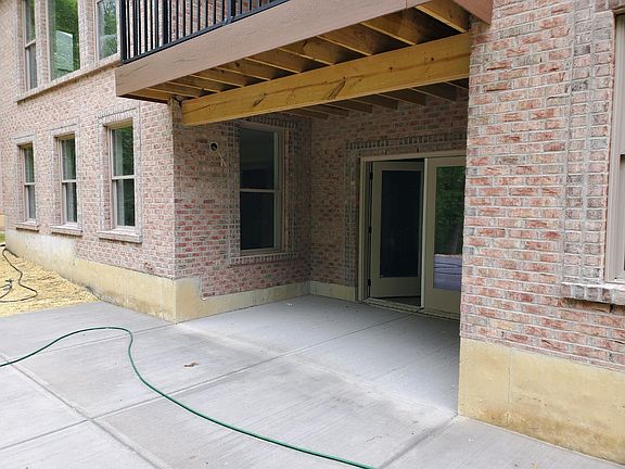 3rd image of 7565 Nordan Dr