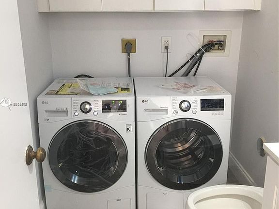 4th image of 9981 NW 7th St #9981
