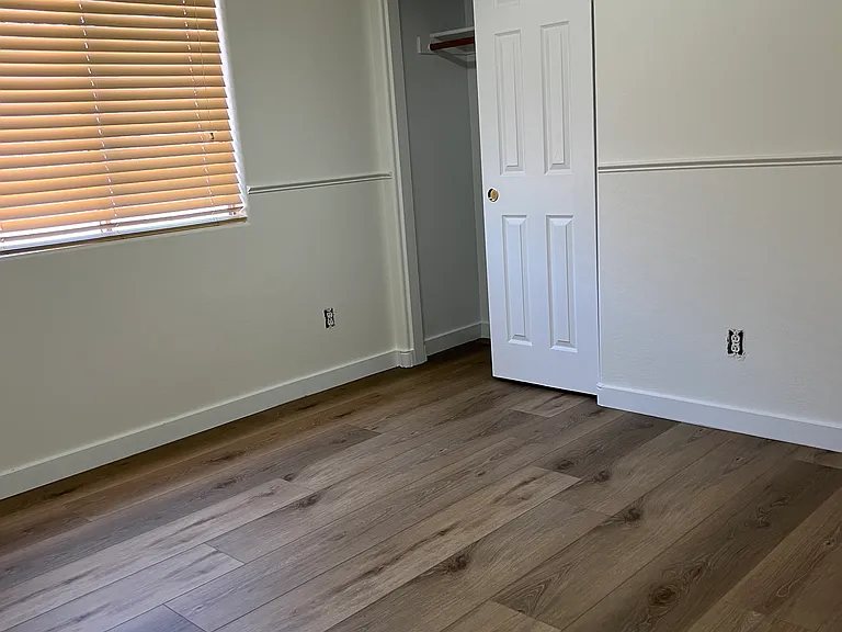 13715 W Marissa Dr — Photo 8