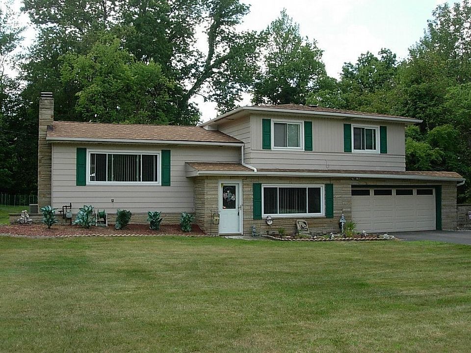 1st image of 18374 Orchard Hill Dr