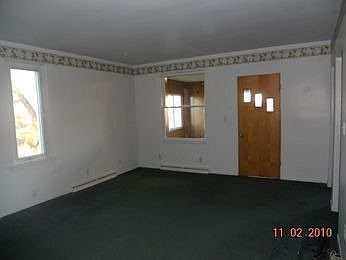 2nd image of 589 N Cotter Rd