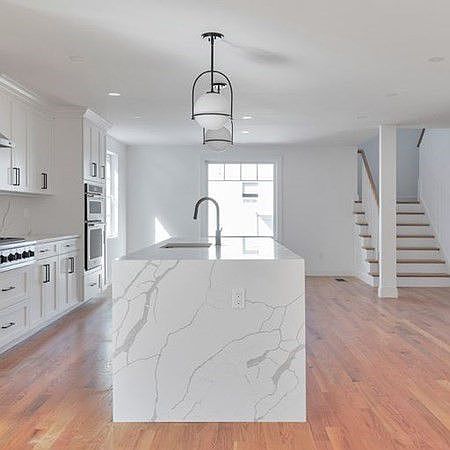 1st image of 3 Burke Ln #1