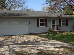503 Henrietta St, Divernon, IL 62530