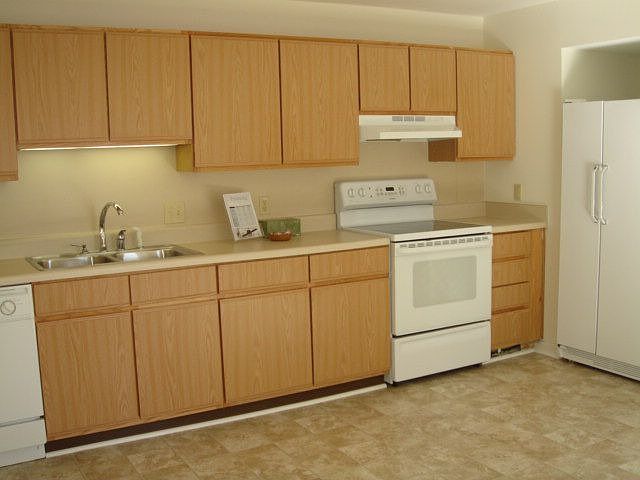 1st image of 3204 Four Seasons Blvd