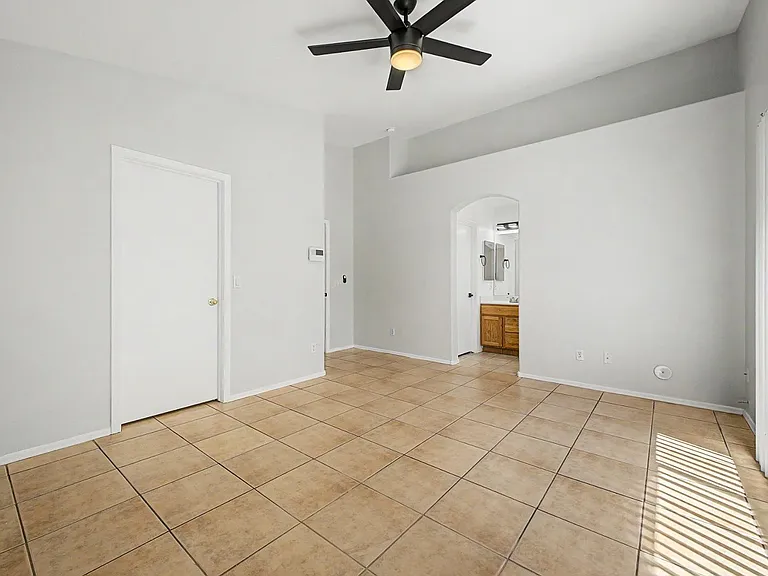 7043 W Phelps Rd — Photo 16