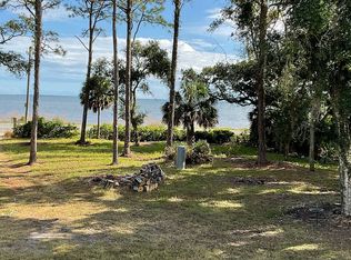 795 Us Highway 98, Eastpoint, FL 32328