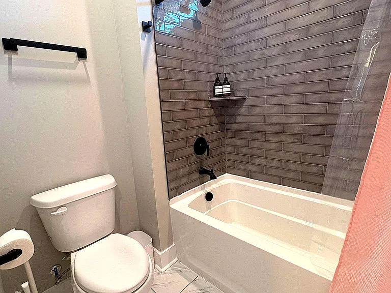 306 Pullen Ave — Photo 12