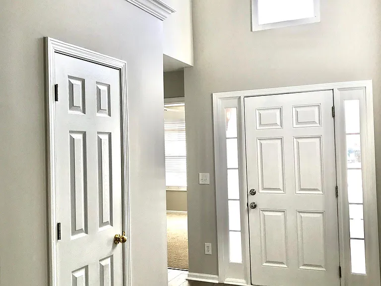 159 Hunterian Pl — Photo 2