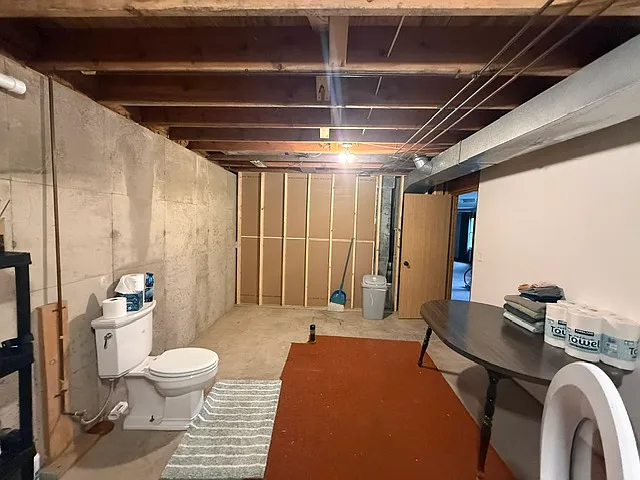 1114 Duck Creek Dr — Photo 29